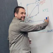 Fotografía de Pedro Amador, experto en autoridad web